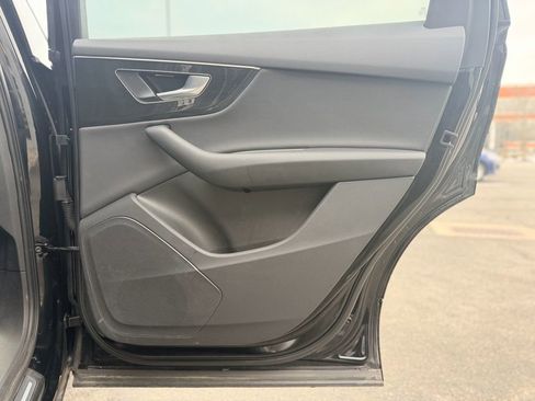 Certified 2023 Audi Q7 2.0T Premium w/ Convenience Package image 20