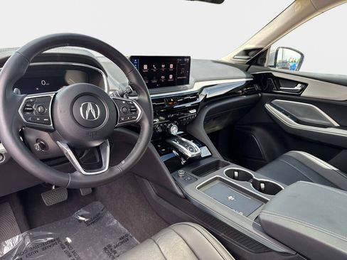 Used 2025 Acura MDX FWD w/ Technology Package image 15