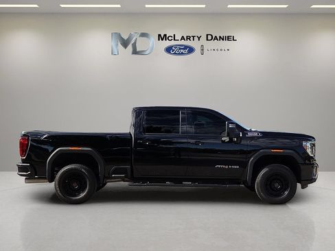 Used 2022 GMC Sierra 2500 AT4 w/ Gooseneck/5TH Wheel Package AWD/4WD image 6