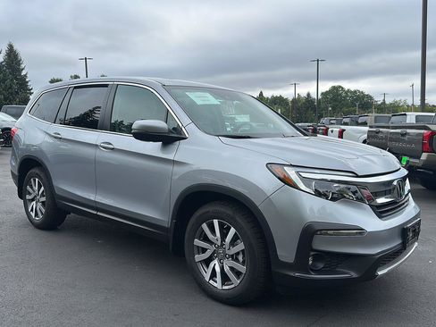 Used 2019 Honda Pilot EX image 4