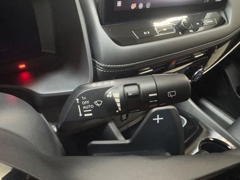 Used 2025 Nissan Rogue SL w/ Tech Package AWD/4WD image 21