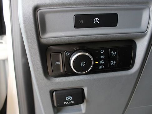 Used 2025 Ford F150 XLT w/ Equipment Group 301A Standard image 16