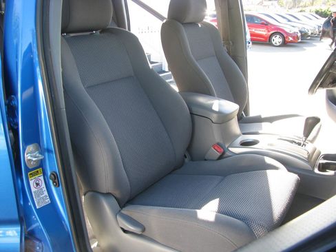 Used 2005 Toyota Tacoma PreRunner image 15