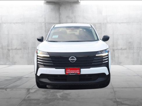 New 2026 Nissan Kicks S image 4