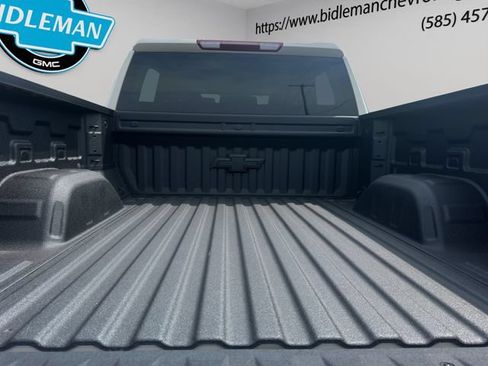 Used 2026 Chevrolet Silverado 1500 RST w/ RST Select Package AWD/4WD image 18
