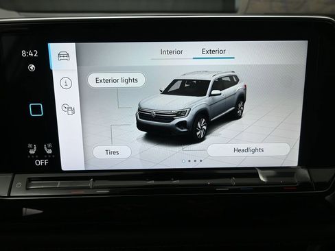 New 2026 Volkswagen Atlas SE FWD image 11