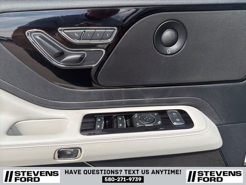 Used 2025 Lincoln Aviator 2WD w/ Equipment Group 101A image 19