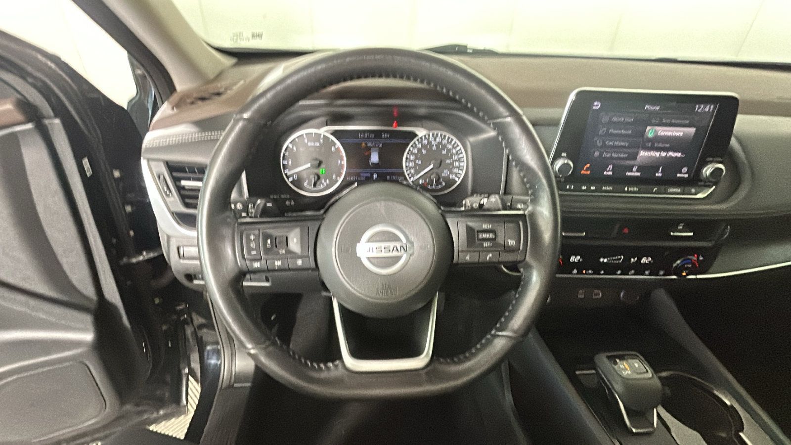 Used 2021 Nissan Rogue S FWD image 16
