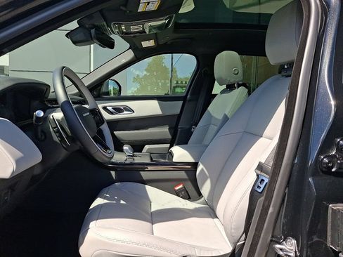 Certified 2026 Land Rover Range Rover Velar S AWD/4WD image 13