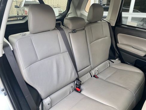 Used 2014 Subaru Forester 2.5i Limited w/ Popular Package #2 image 15