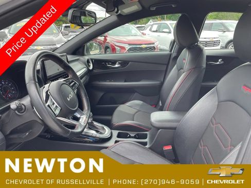 Used 2024 Kia Forte GT FWD image 4