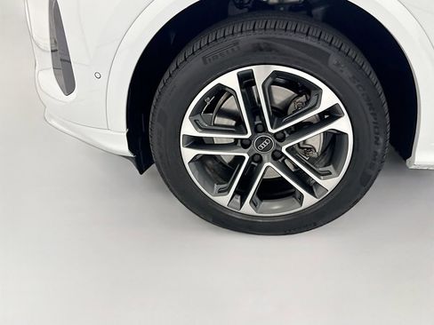 Certified 2025 Audi Q5 Premium Plus w/ Premium Plus AWD/4WD image 29