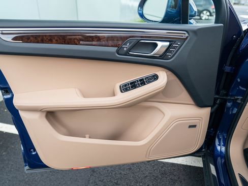 New 2026 Porsche Macan S AWD/4WD image 10