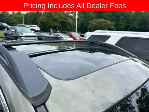 Used 2017 Subaru Outback 2.5i Limited AWD/4WD image 3