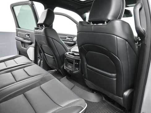 New 2026 RAM 1500 Laramie AWD/4WD image 25