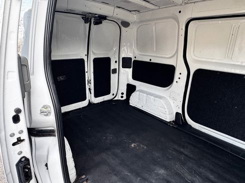Used 2017 Nissan NV200 S w/ Cruise Control Package image 19