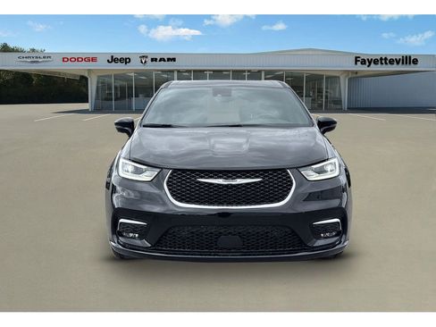 New 2026 Chrysler Pacifica Select FWD image 8