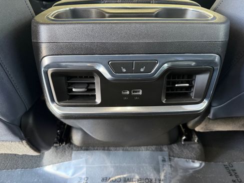 Used 2024 Chevrolet Silverado 3500 High Country w/ Technology Package AWD/4WD image 31