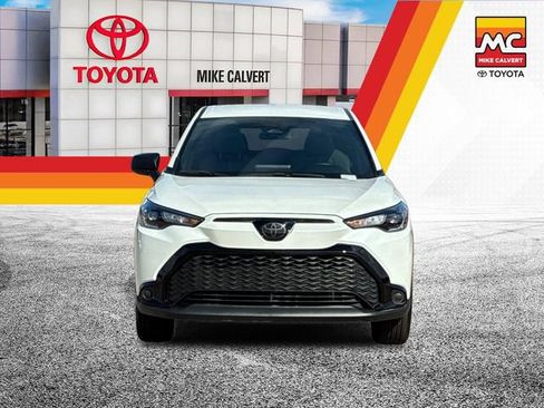Certified 2025 Toyota Corolla Cross AWD Hybrid image 8