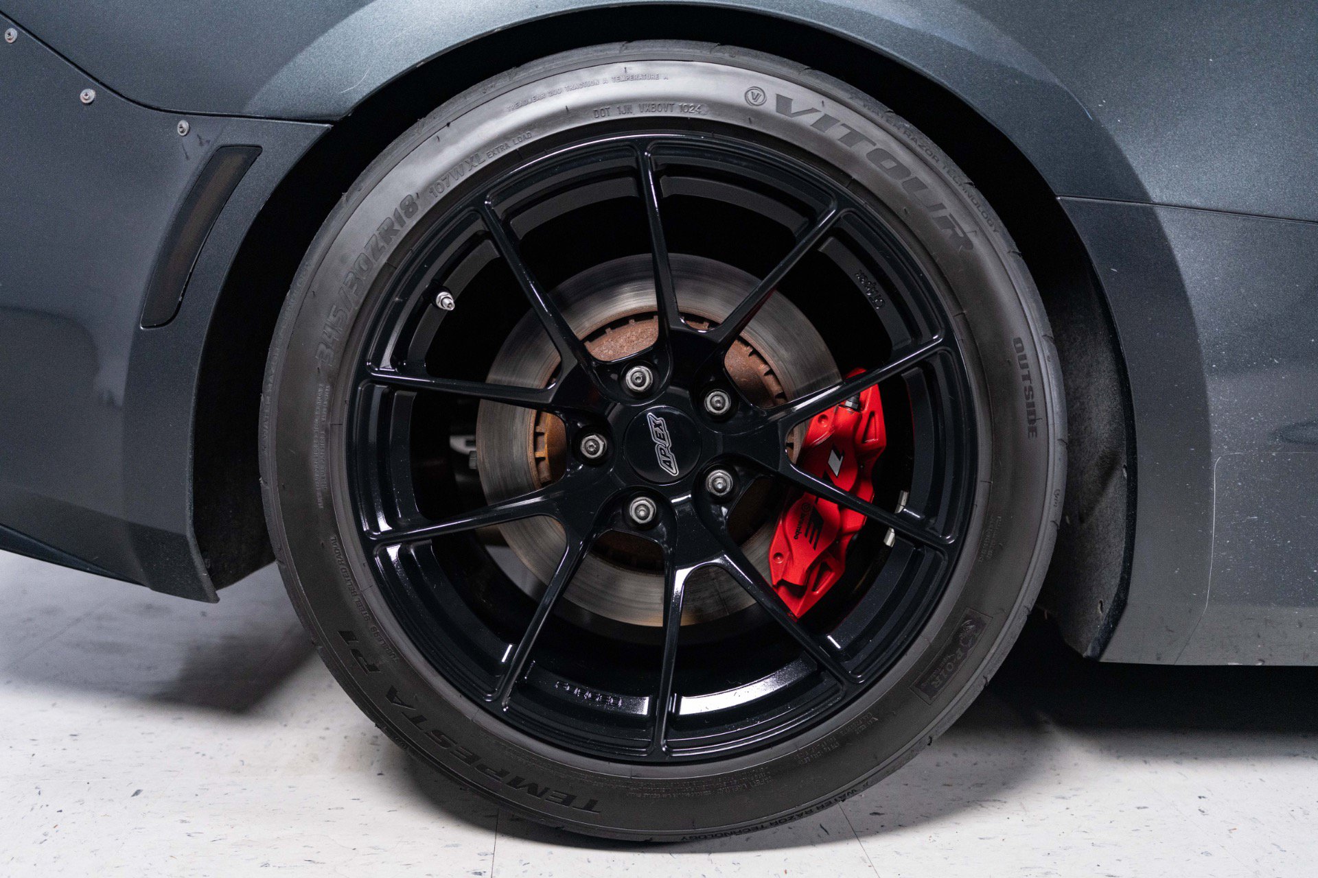 Used 2018 Chevrolet Camaro SS RWD image 25