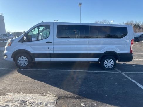 Used 2023 Ford Transit 350 XLT image 6