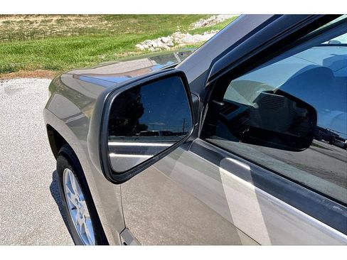 Used 2005 Jeep Grand Cherokee Laredo AWD/4WD image 32