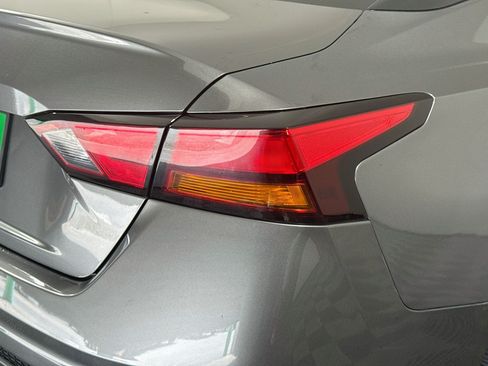 Used 2023 Nissan Altima 2.5 S FWD image 34