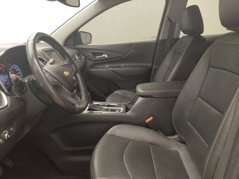 Used 2020 Chevrolet Equinox LT w/ Midnight Edition FWD image 17