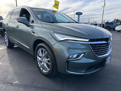 Used 2022 Buick Enclave Premium w/ Surround and Sites Package image 2