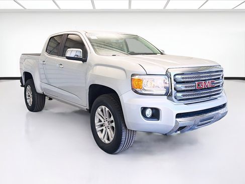 Used 2019 GMC Canyon SLT w/ Trailering Package image 3