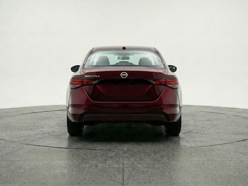 Used 2025 Nissan Sentra SV image 7