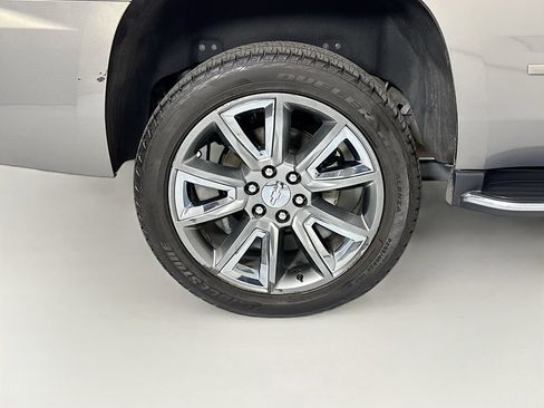 Used 2017 Chevrolet Tahoe Premier AWD/4WD image 33