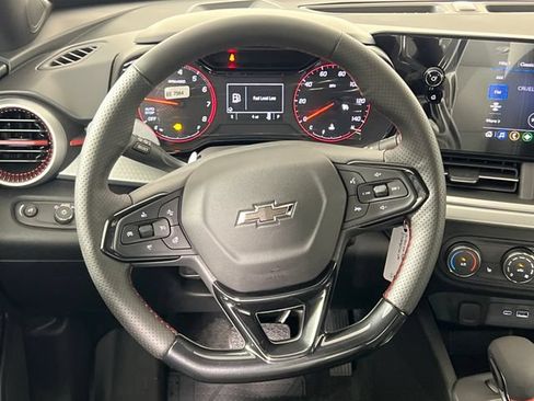 New 2026 Chevrolet Trax RS w/ Sunroof Package FWD image 14