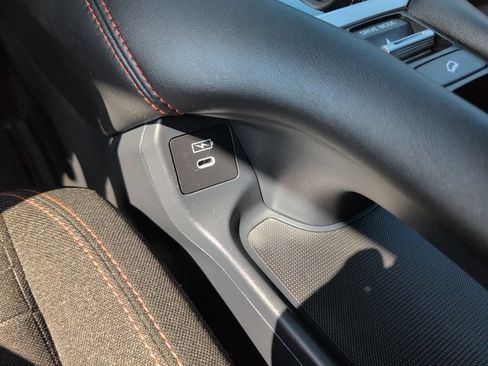 Used 2025 Honda HR-V Sport image 19