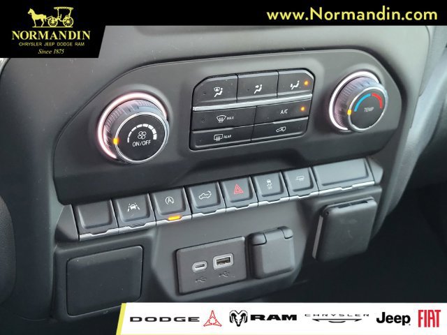 Used 2022 Chevrolet Silverado 1500 Custom RWD image 11