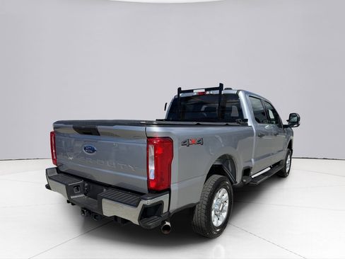 Used 2024 Ford F250 XLT w/ Snow Plow Prep Package AWD/4WD image 12