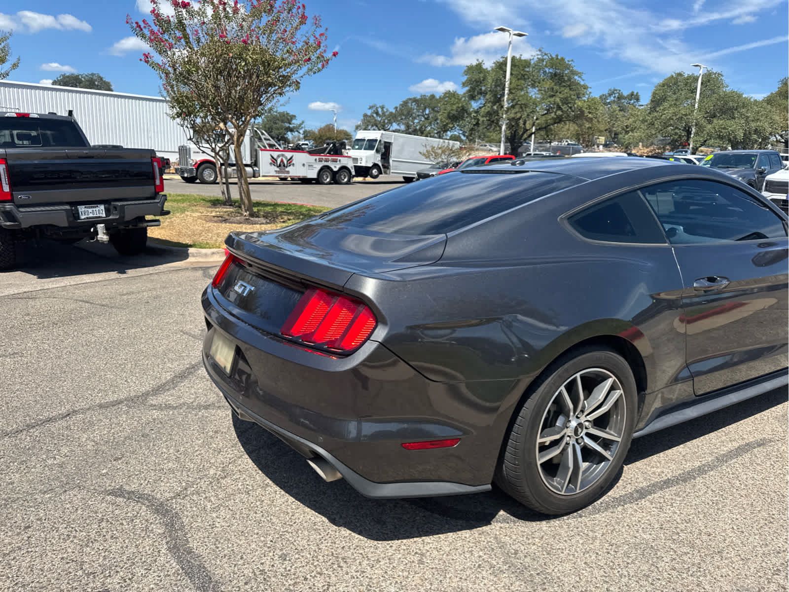 Used 2017 Ford Mustang GT Premium w/ Enhanced Security Package RWD image 4