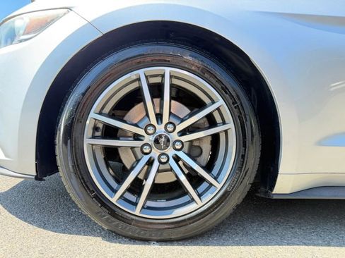 Used 2016 Ford Mustang Premium RWD image 31