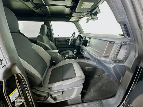 Used 2025 Ford Bronco Big Bend image 30
