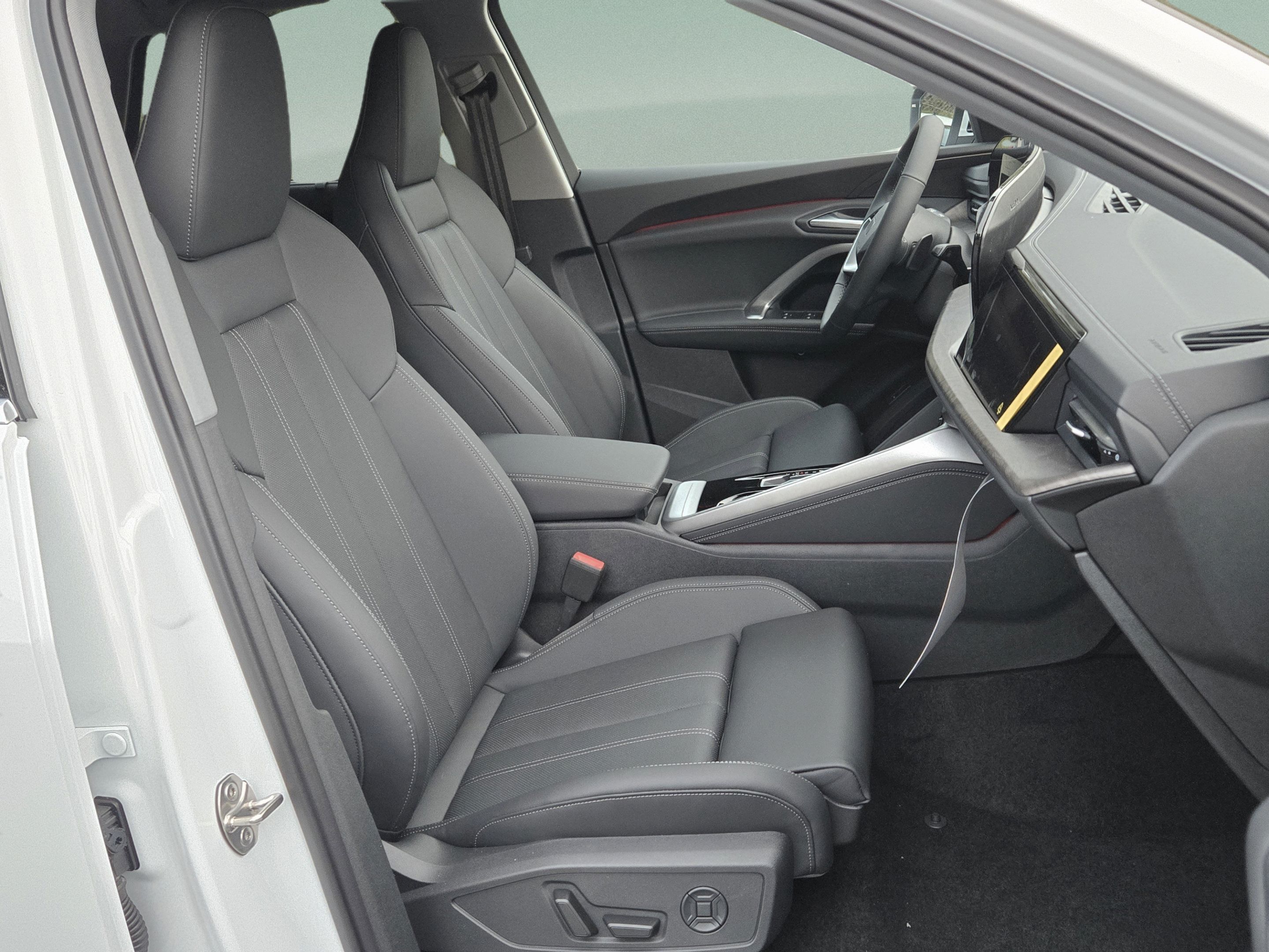 New 2026 Audi Q5 Premium w/ Premium Plus AWD/4WD image 16
