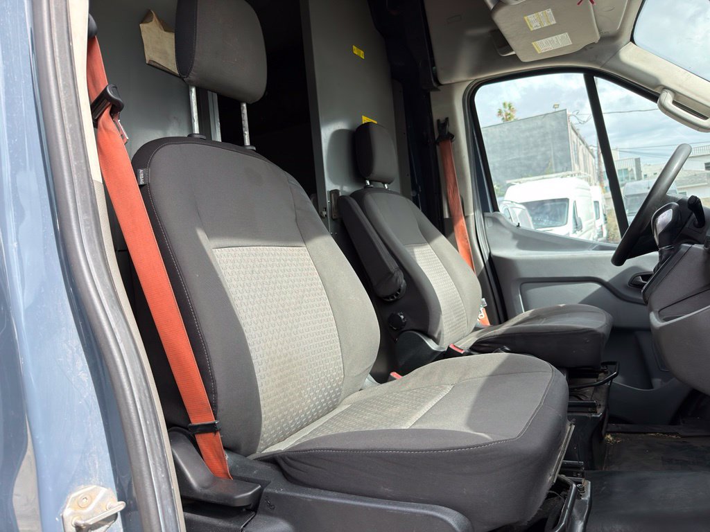 Used 2020 Ford Transit 250 148 High Roof Extended RWD image 38