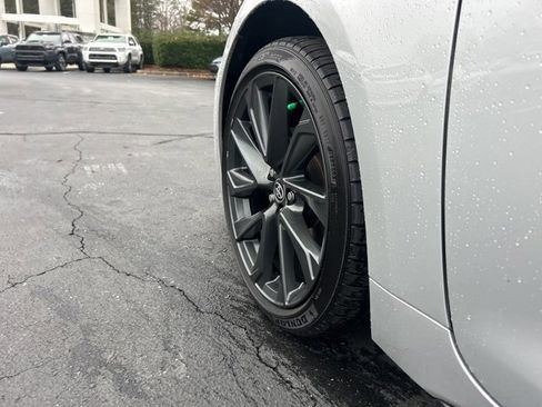 Used 2024 Toyota Corolla SE image 9