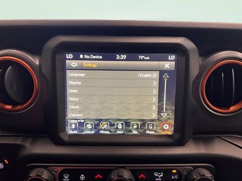 Used 2023 Jeep Gladiator Mojave w/ Cold Weather Group AWD/4WD image 19
