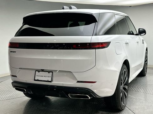 New 2026 Land Rover Range Rover Sport Dynamic SE image 3