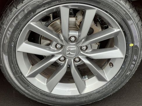 Used 2019 Honda Civic EX image 7