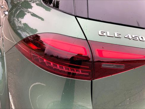New 2026 Mercedes-Benz GLE 450 4MATIC image 18