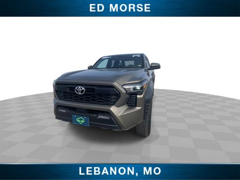 Used 2024 Toyota Tacoma TRD Off-Road image 3