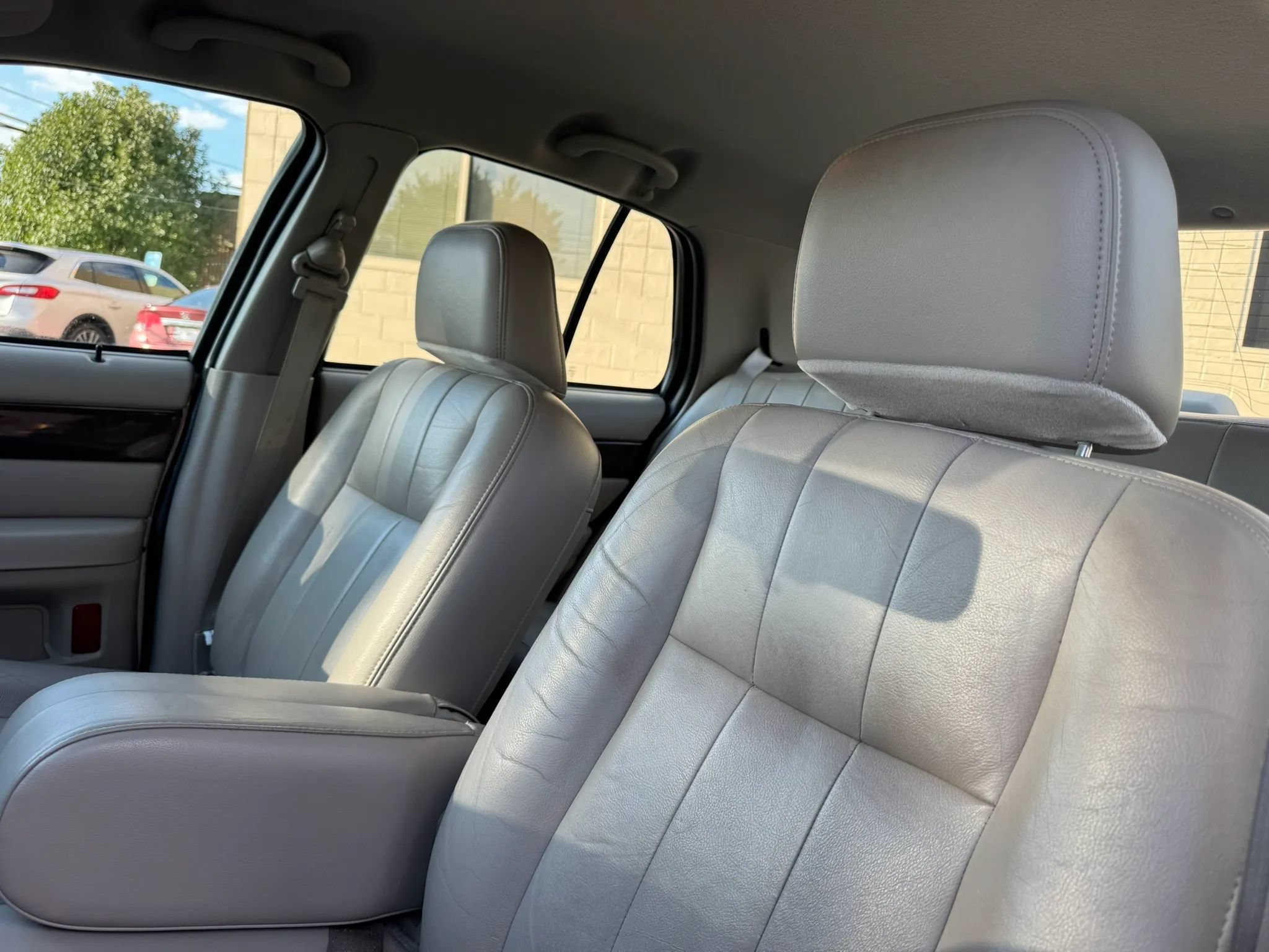 Used 2010 Mercury Grand Marquis LS RWD image 20