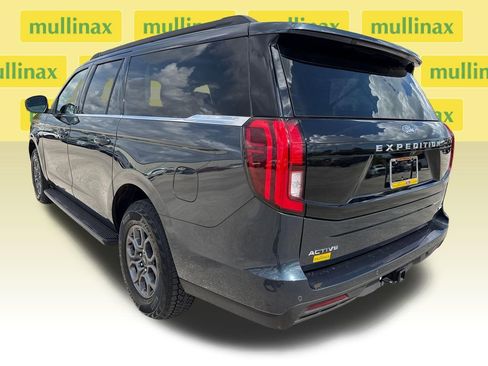Certified 2025 Ford Expedition Max Active image 9