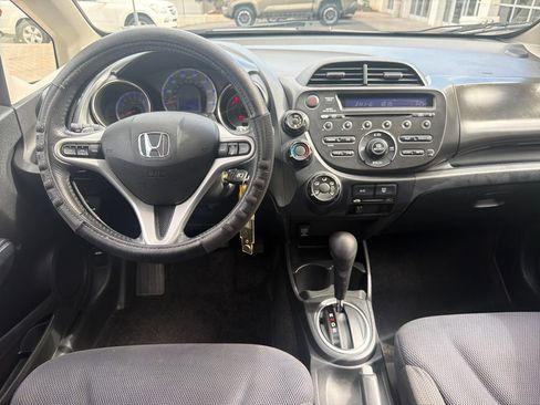 Used 2013 Honda Fit Sport image 11